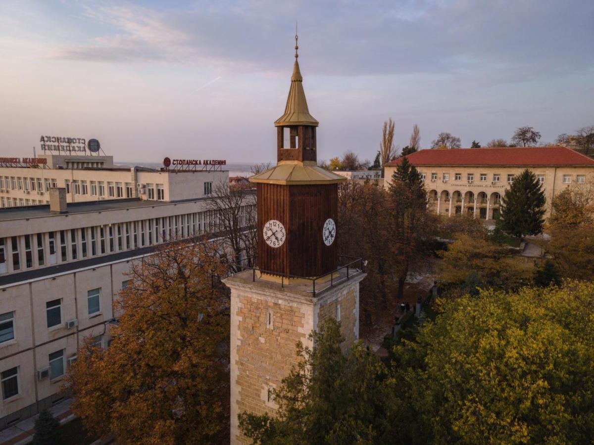 Пансион - Димитър Хадживасилев Svishtov Eksteriør billede